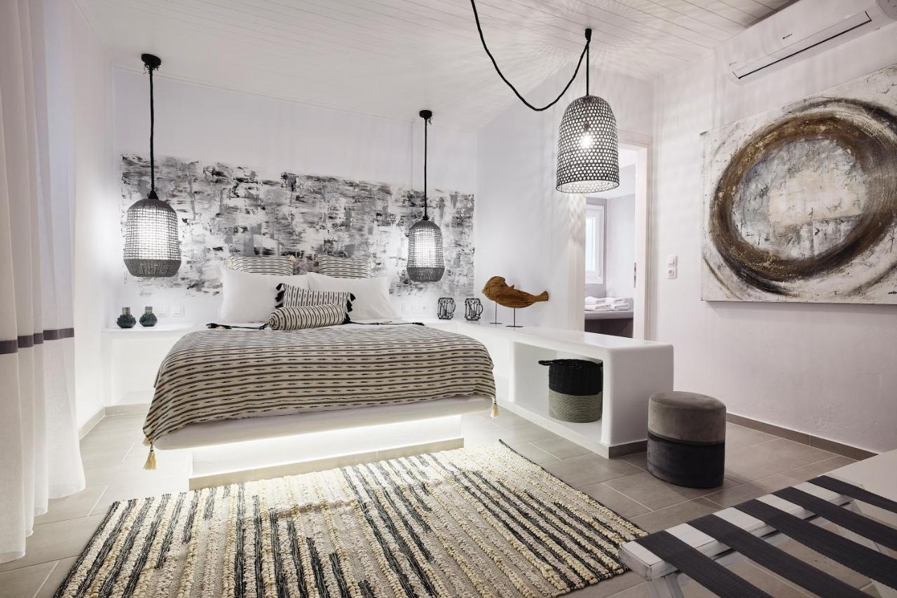 Terra Mare Suites Agia Irini  Exterior photo