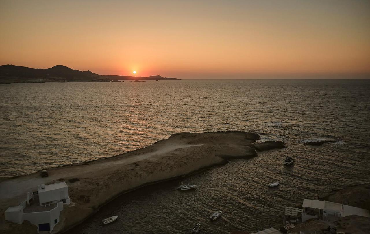 Terra Mare Suites Agia Irini  Exterior photo