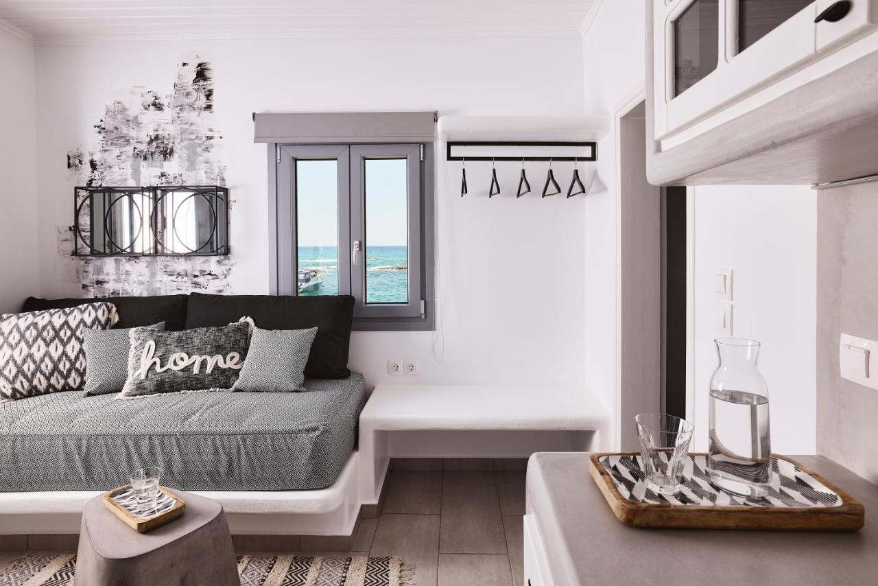 Terra Mare Suites Agia Irini  Exterior photo
