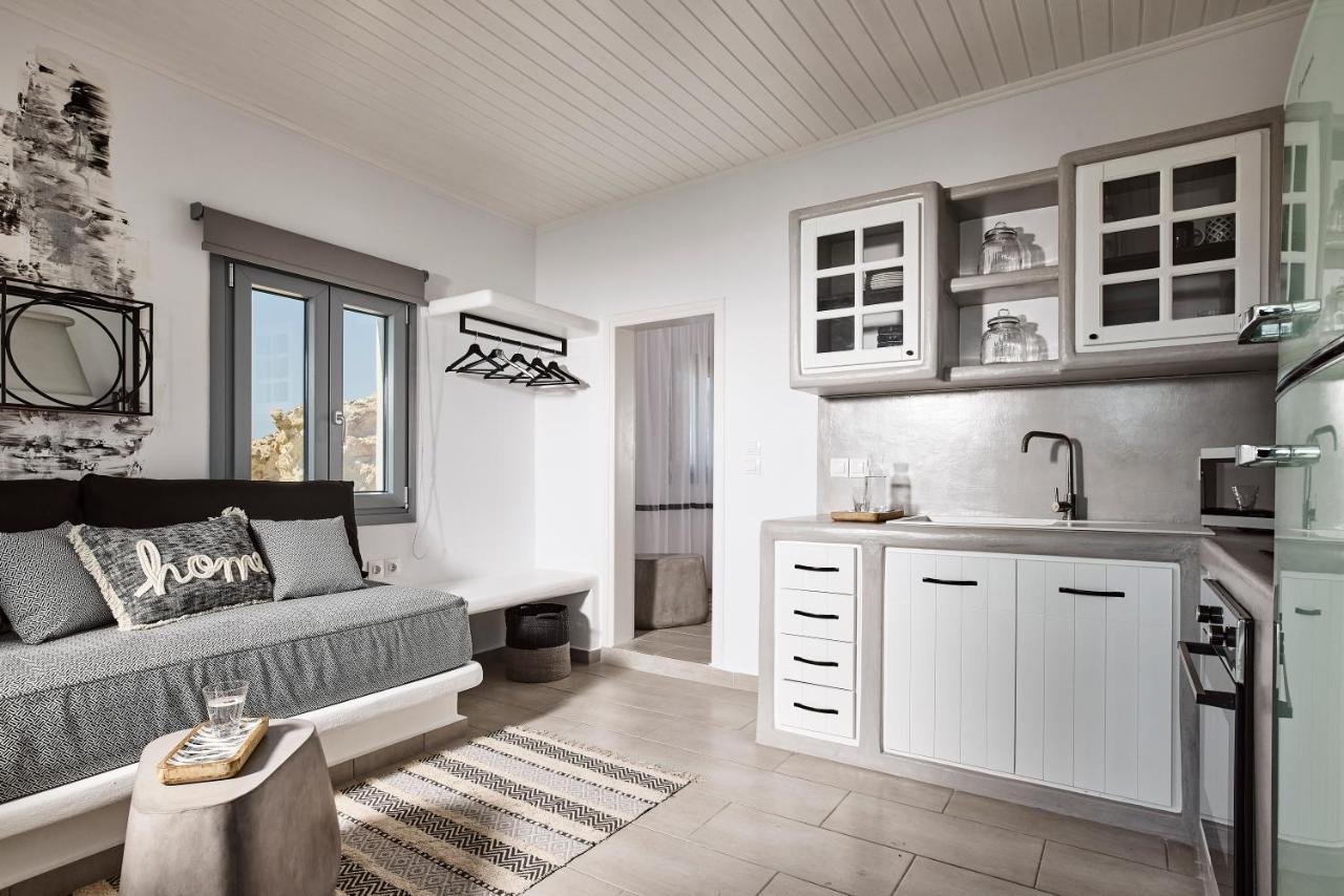 Terra Mare Suites Agia Irini  Exterior photo