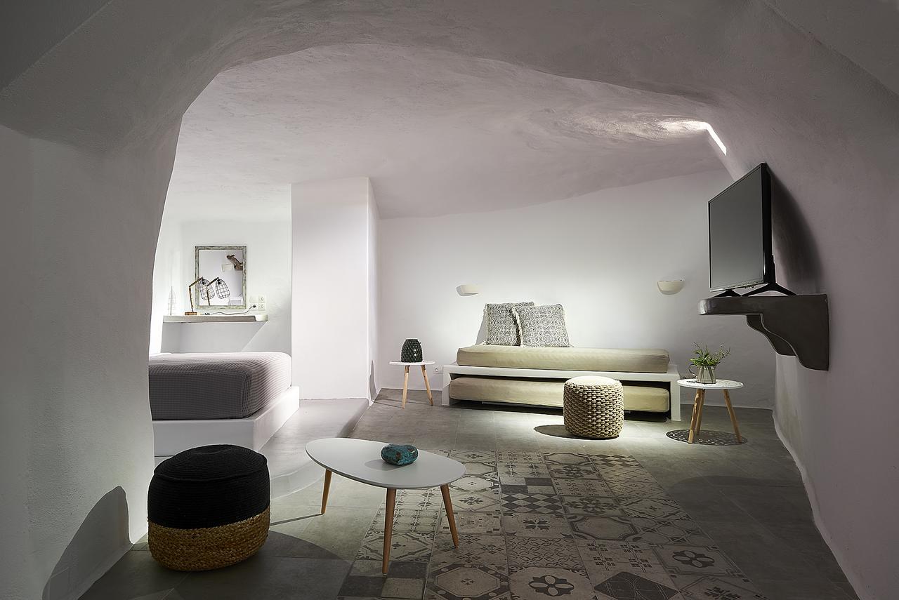 Terra Mare Suites Agia Irini  Exterior photo
