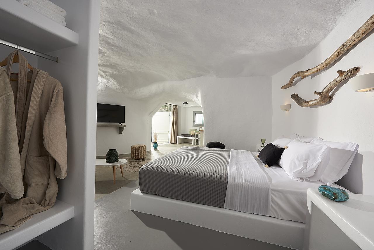 Terra Mare Suites Agia Irini  Exterior photo